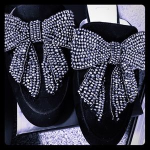 INC GANNIE MULES WITH BOWS SIZE 8.5